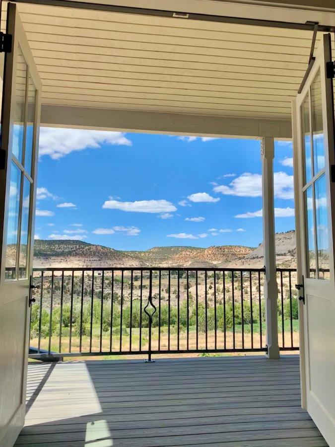 Annie'S Place Bed & Breakfast Boulder Town Bagian luar foto
