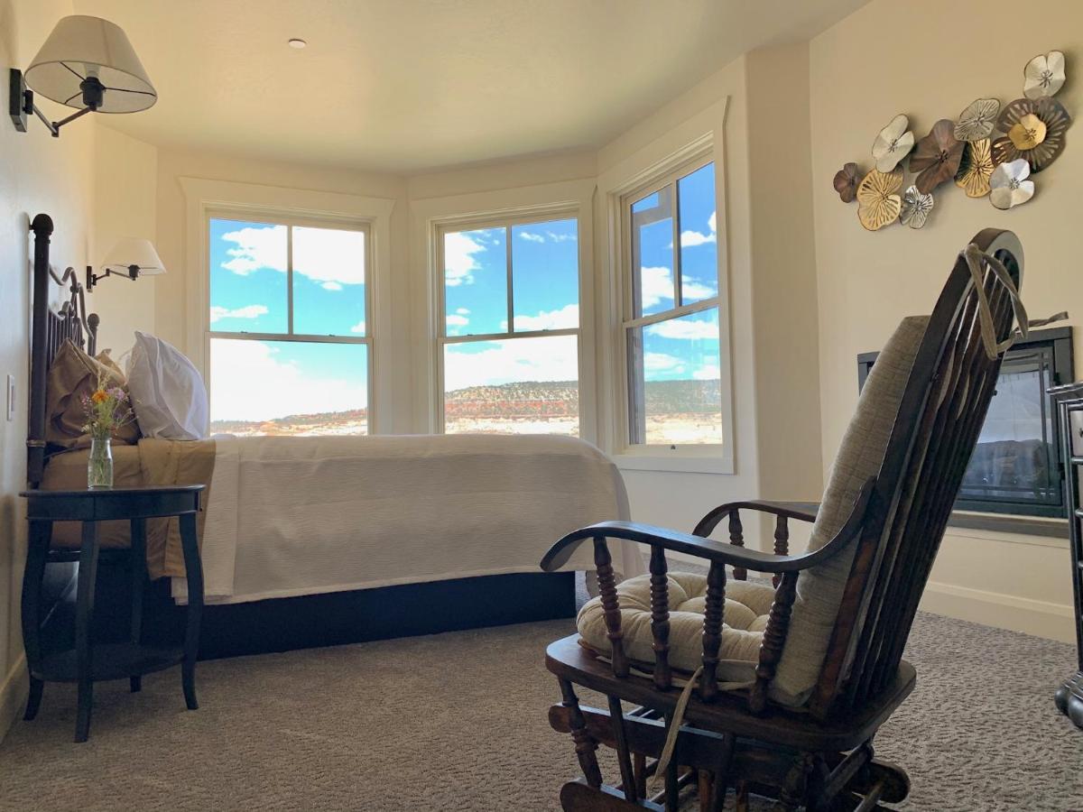 Annie'S Place Bed & Breakfast Boulder Town Bagian luar foto