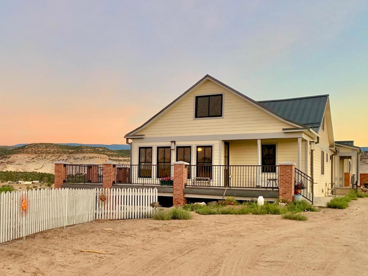 Annie'S Place Bed & Breakfast Boulder Town Bagian luar foto